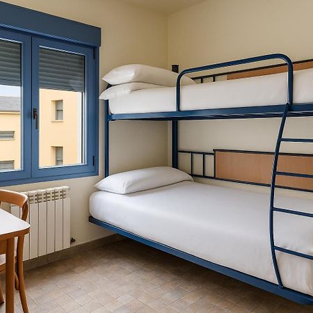 Hostal Nau Pradets Веля Екстериор снимка